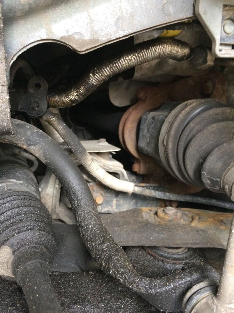 Power steering fluid leak passenger side SwedeSpeed Volvo