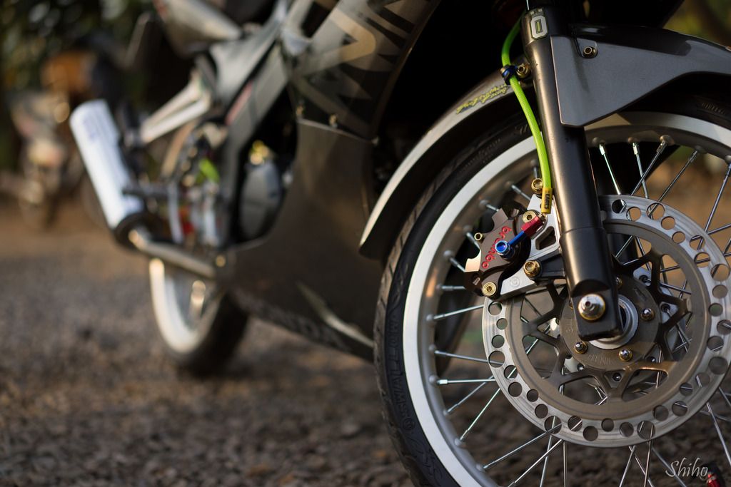 Honda CBR150 bình xăn con 2010 - 9