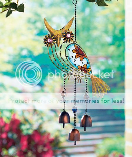 有關以下物品的詳細資料: hanging metal & glass owl wind bell out